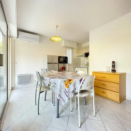 Apartment Superb With Garden Near The Sea